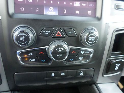 Used 2022 RAM 1500 Classic Warlock w/ Electronics Group AWD/4WD image 15