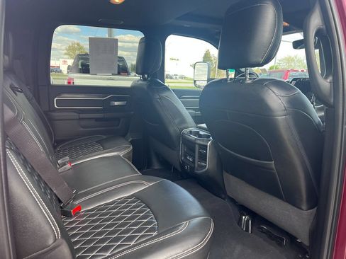Used 2022 RAM 2500 Big Horn w/ Level C Equiment Group AWD/4WD image 16