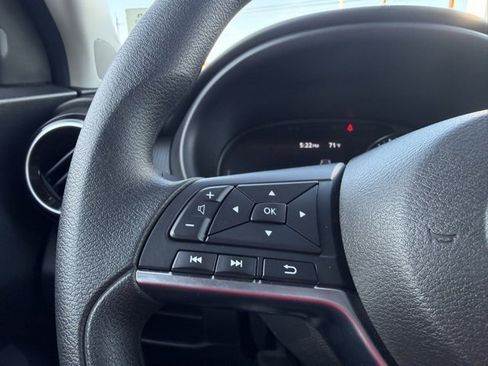 Certified 2024 Nissan Kicks SV image 17