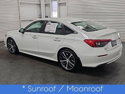 Used 2024 Honda Civic Touring image 6