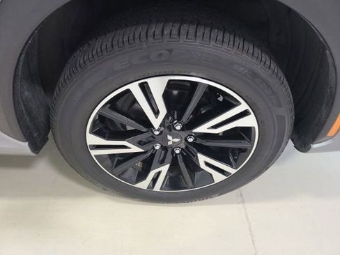 Used 2024 Mitsubishi Eclipse Cross SEL AWD/4WD image 38