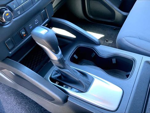 Used 2023 Nissan Frontier S w/ Technology Package image 14