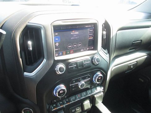 Used 2019 GMC Sierra 1500 Denali w/ Denali Ultimate Package image 32