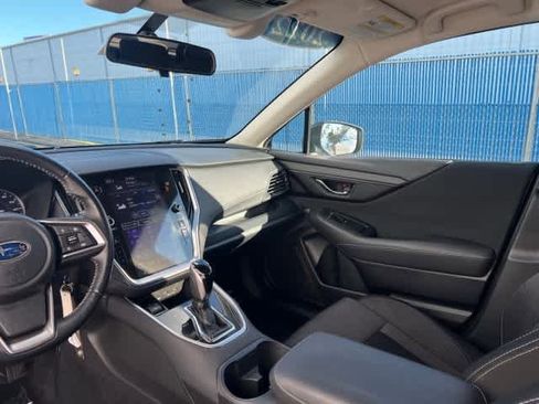 Used 2022 Subaru Outback Premium image 19