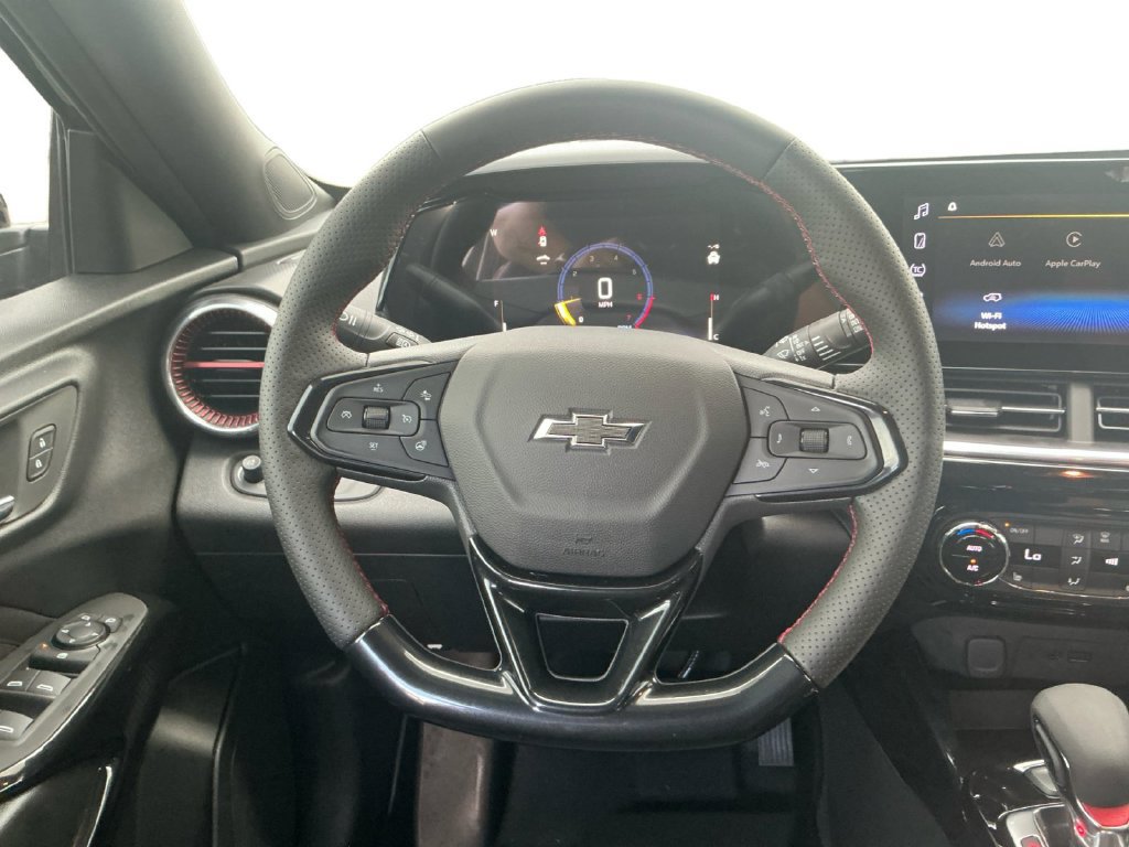 Used 2026 Chevrolet Trax RS w/ Driver Confidence Package FWD image 18