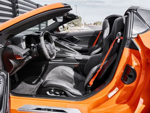 Used 2024 Chevrolet Corvette Z06 w/ Z07 Performance Package image 35