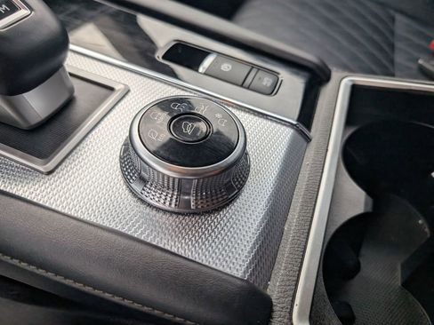 Used 2022 Mitsubishi Outlander SEL image 23