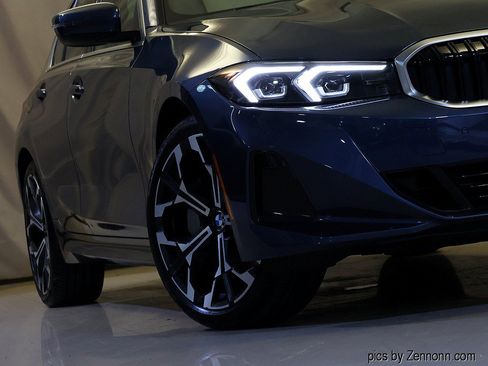 Certified 2026 BMW 330i xDrive Sedan AWD/4WD image 4