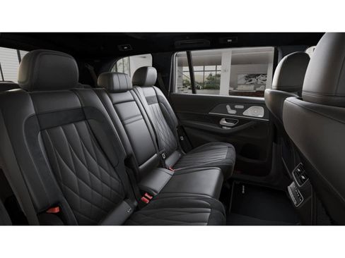New 2026 Mercedes-Benz GLS 63 AMG 4MATIC image 4