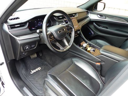 Used 2022 Jeep Grand Cherokee L Overland image 20