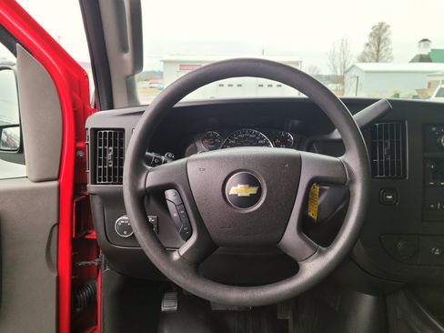 Used 2020 Chevrolet Express 2500 w/ Driver Convenience Package image 10