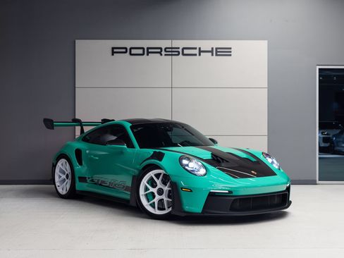 Certified 2025 Porsche 911 GT3 RS w/ Weissach Package RWD image 9