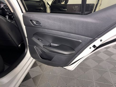 Used 2025 Nissan Altima 2.5 SV image 28