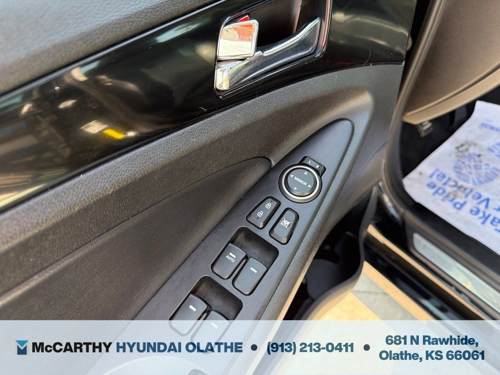 Used 2011 Hyundai Sonata Limited FWD image 29