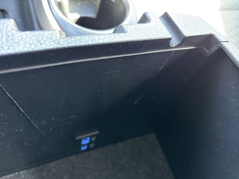 Used 2021 Toyota Tacoma SR5 image 17