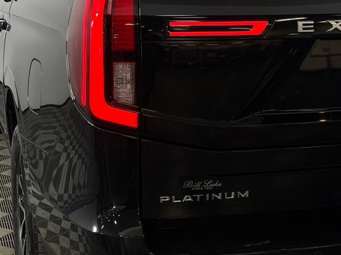 Used 2025 Ford Expedition Max Platinum AWD/4WD image 11