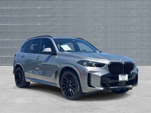 Used 2024 BMW X5 xDrive40i w/ M Sport Package AWD/4WD image 1