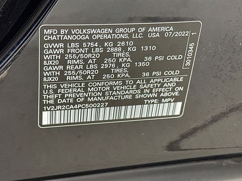 Used 2023 Volkswagen Atlas SE image 32