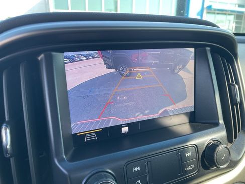 Used 2021 Chevrolet Colorado Z71 image 19