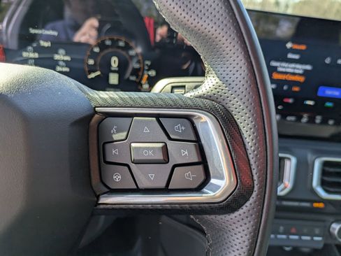 Certified 2024 Ford Mustang Premium image 20