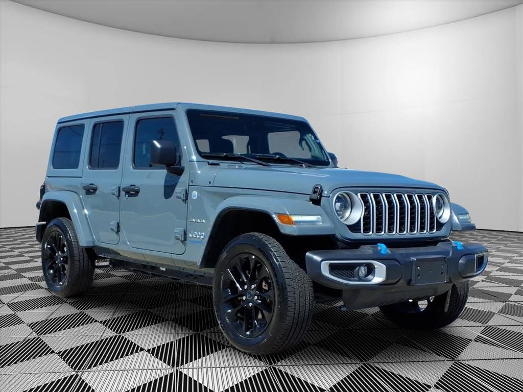 Certified 2024 Jeep Wrangler Unlimited Sahara AWD/4WD image 1
