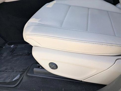 New 2026 Mercedes-Benz GLE 350 4MATIC image 4