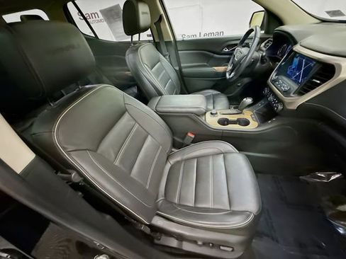 Used 2017 GMC Acadia Denali w/ Technology Package FWD image 33