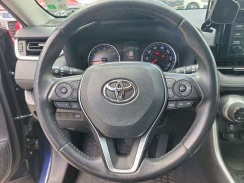Certified 2021 Toyota RAV4 XLE Premium FWD image 23