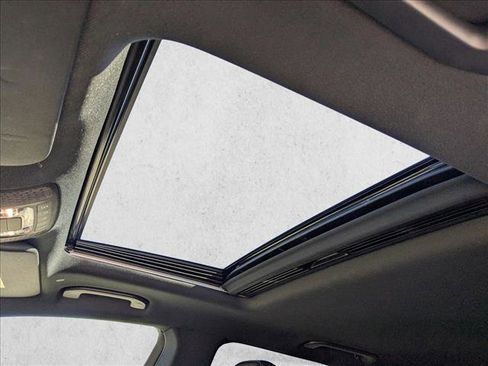 Used 2023 Mercedes-Benz GLE 450 4MATIC image 15