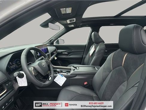 New 2026 Toyota Grand Highlander AWD Hybrid image 11