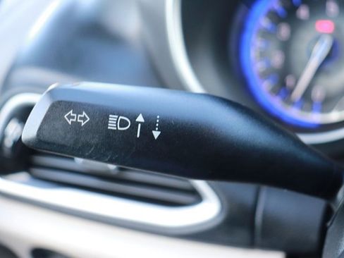 Used 2022 Chrysler Pacifica Touring-L image 21