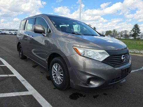 Used 2014 Nissan Quest S image 1