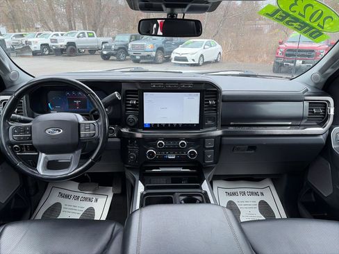Used 2023 Ford F350 Lariat w/ Lariat Ultimate Package AWD/4WD image 18
