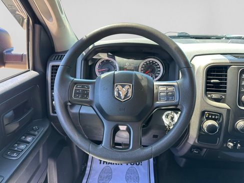 Used 2018 RAM 1500 Express w/ Express Value Package RWD image 14