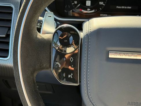 Used 2021 Land Rover Range Rover Sport HST image 16