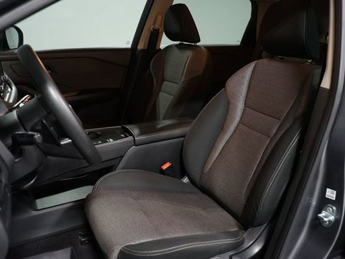 Used 2021 Nissan Rogue S image 25