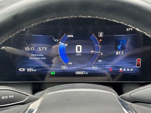 Certified 2024 Chevrolet Equinox EV LT image 37