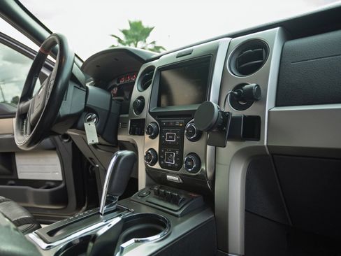 Used 2013 Ford F150 Raptor w/ Luxury Equipment Group AWD/4WD image 16