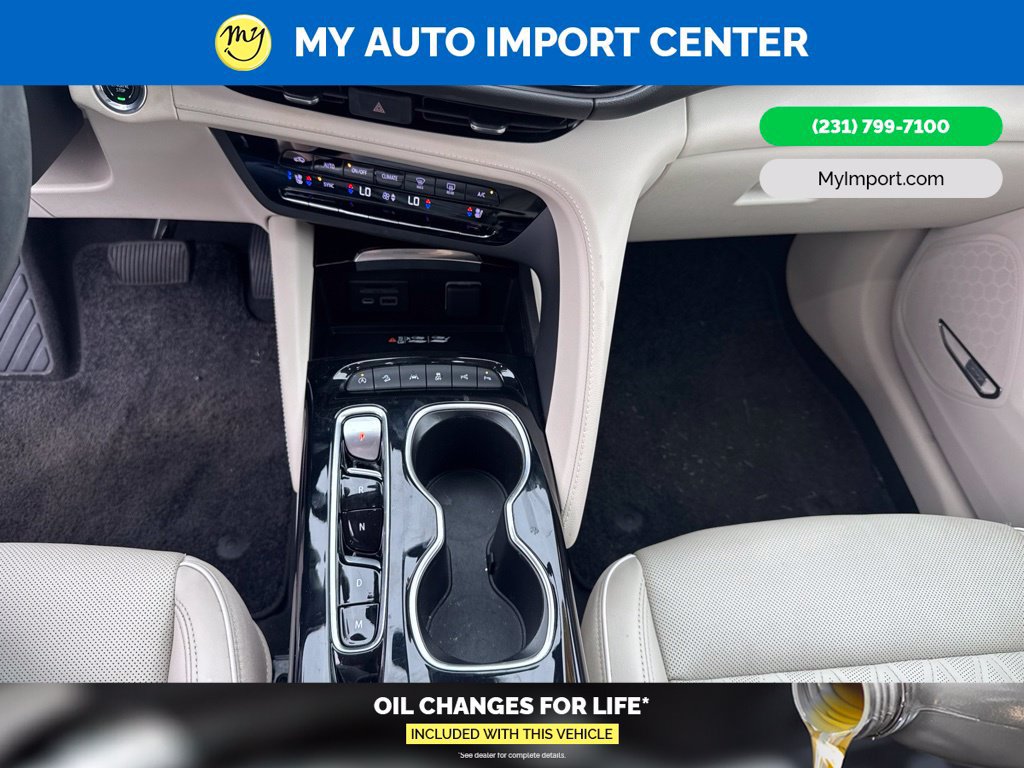 Used 2023 Buick Envision Avenir AWD/4WD image 24