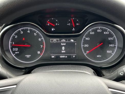 Used 2019 Chevrolet Cruze LS image 15
