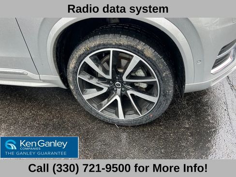 Used 2024 Volvo XC90 B5 Plus AWD/4WD image 21