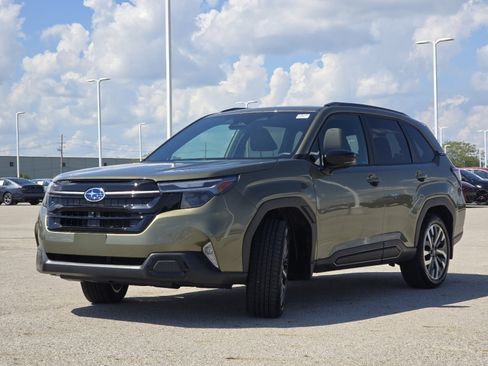 Used 2026 Subaru Forester Touring w/ Touring Package AWD/4WD image 13