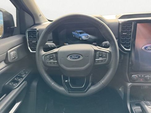 Used 2024 Ford Ranger Lariat w/ FX4 Off-Road Package image 12