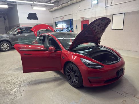 Used 2021 Tesla Model 3 Performance AWD/4WD image 7