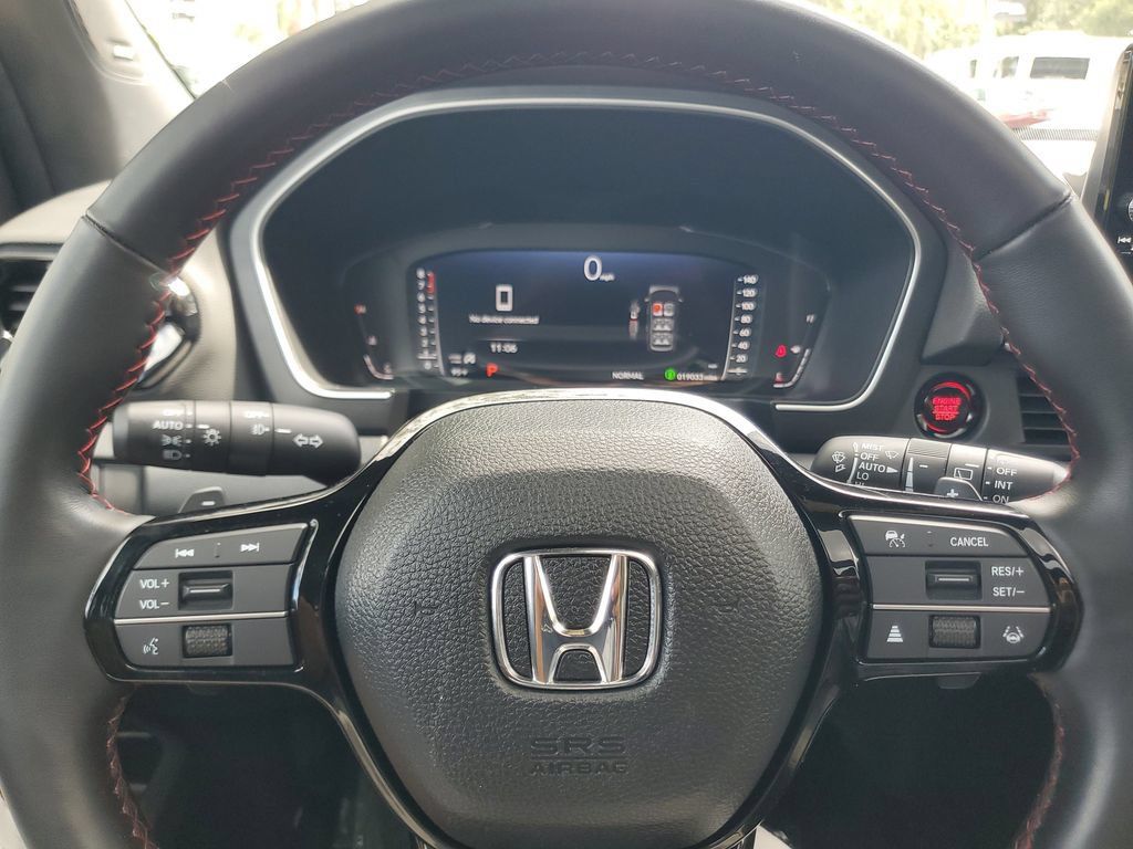 Used 2025 Honda Pilot Black Edition image 18