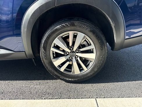 Used 2026 Nissan Pathfinder SL AWD/4WD image 11