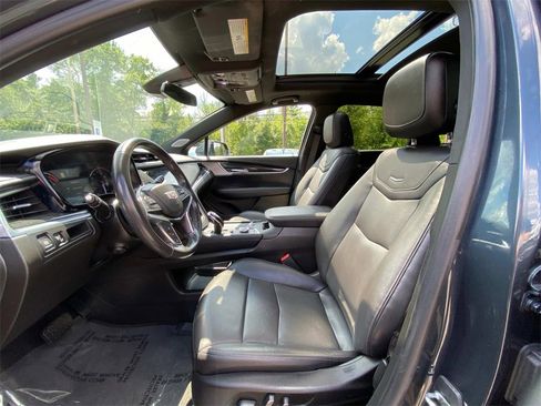 Used 2021 Cadillac XT5 Premium Luxury image 20