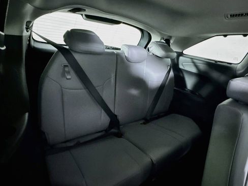 New 2026 Toyota Sienna XLE FWD image 27