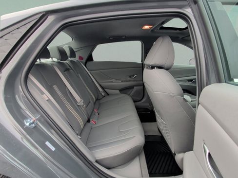 New 2026 Hyundai Elantra SEL Sport Premium image 32