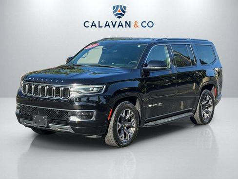 Used 2024 Jeep Wagoneer Series III AWD/4WD image 3